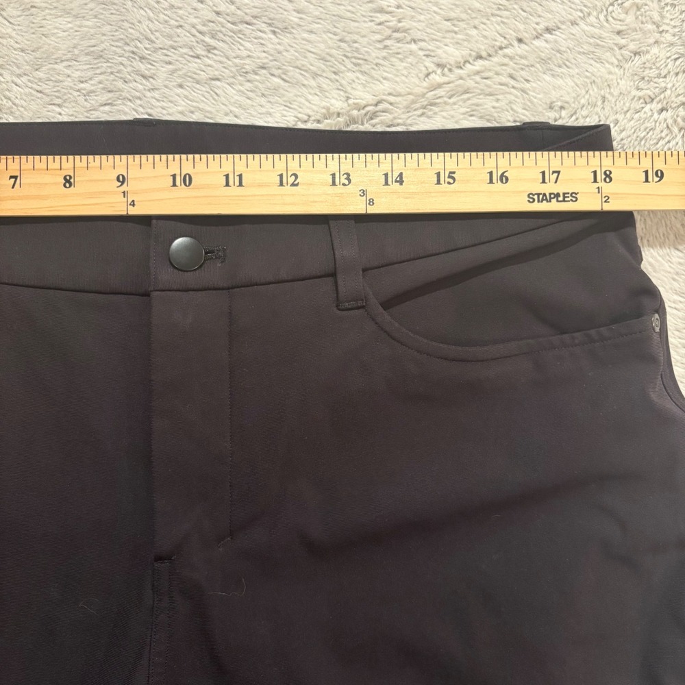 Lululemon Men 36x28 ABC Trouser Pant Classic Fit Black Warpstream Stretch Work - Picture 10 of 13